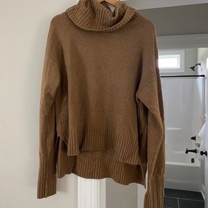 NWOT Anthropologie Turtleneck Sweater